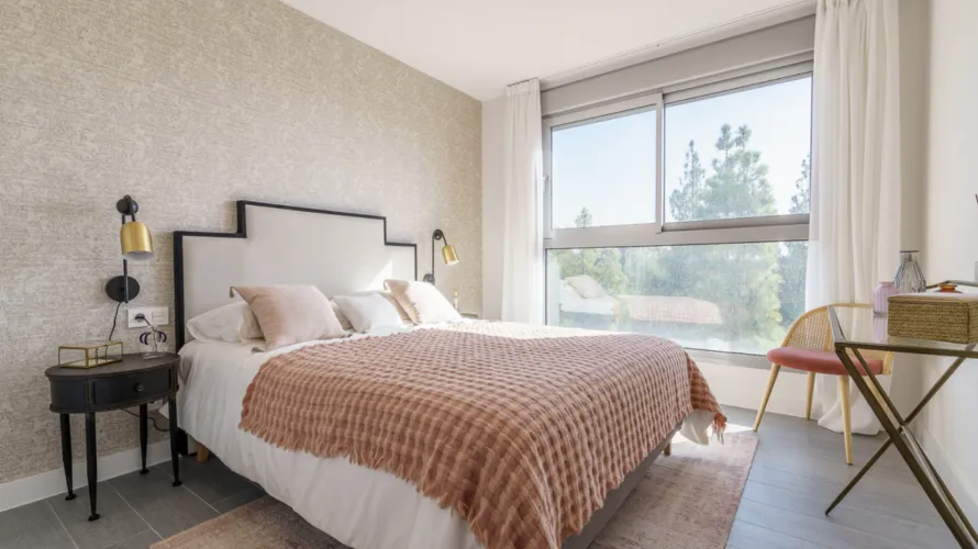 Apartamento de 4 dormitorios en Mijas Costa, Spain No. 256 № 7