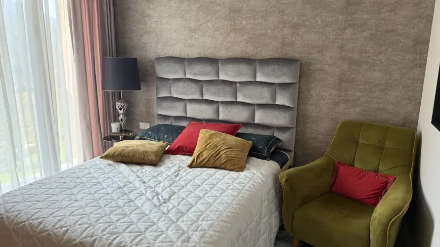 Apartamento de 4 dormitorios en La Quinta, Spain No. 561 № 19
