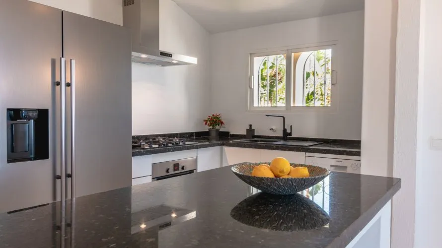 Villa de 5 dormitorios en Estepona, Spain No. 189 № 6