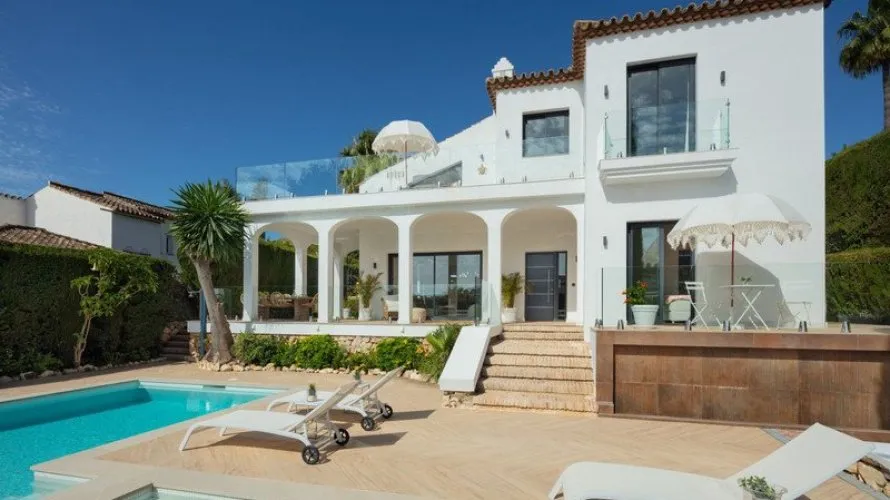 Villa de 4 dormitorios en Nueva Andalucía, Spain No. 347 № 16