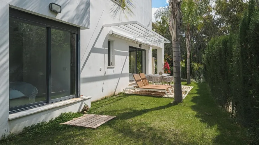 Apartamento de 3 dormitorios en Marbella, Spain No. 150 № 6