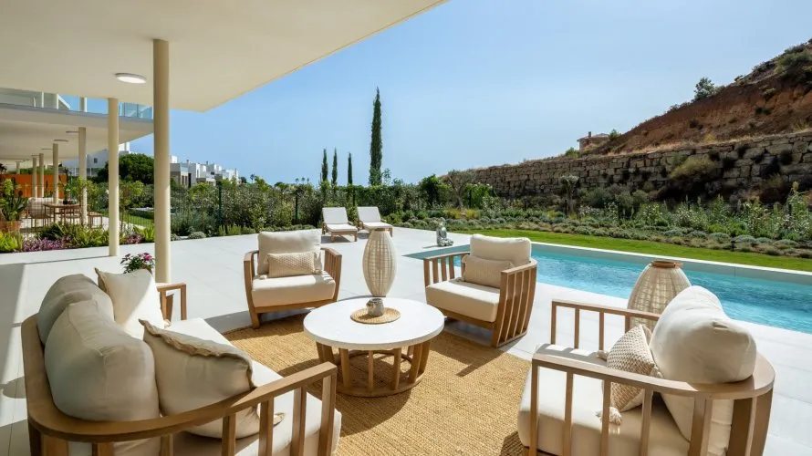 Apartamento de 3 dormitorios en Benalmádena, Spain No. 404 № 1