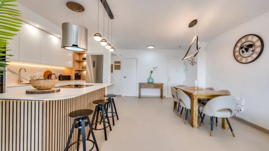 Apartamento de 3 dormitorios en Nueva Andalucía, Spain No. 602 № 5