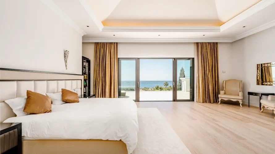 Villa de 7 dormitorios en Marbella, Spain No. 70 № 1