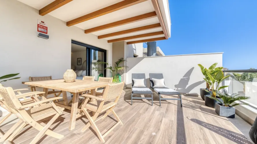 Apartamento de 2 dormitorios en Marbella, Spain No. 497 № 7