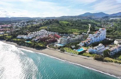 Apartamento de 2 dormitorios en Estepona, Spain No. 58