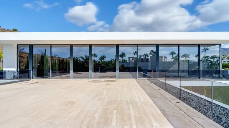 Villa de 6 dormitorios en Nueva Andalucía, Spain No. 248 № 7