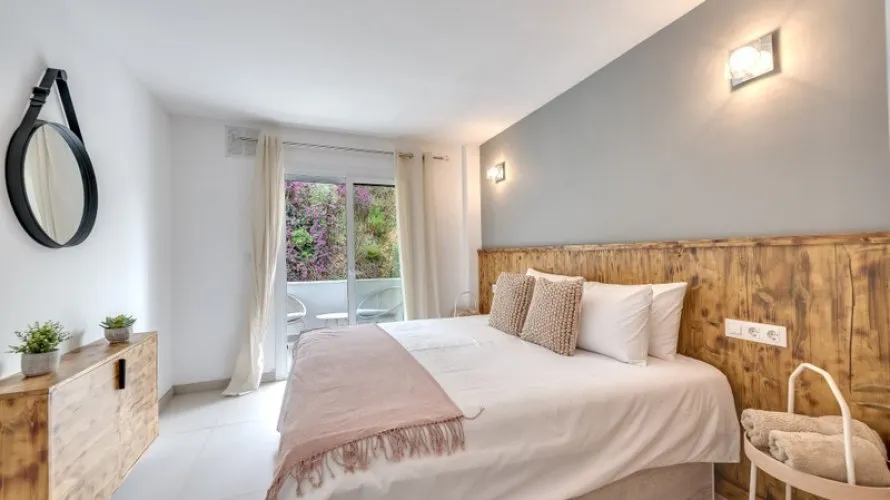 Apartamento de 3 dormitorios en Nueva Andalucía, Spain No. 602 № 14