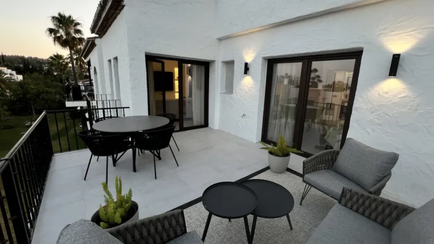 Ático de 3 dormitorios en Marbella, Spain No. 413 № 16