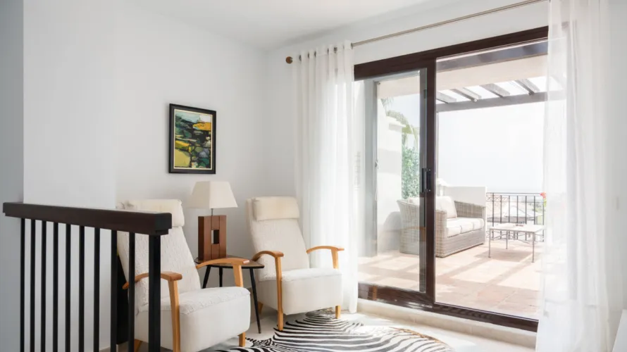 Dúplex de 2 dormitorios en Marbella, Spain No. 532 № 7
