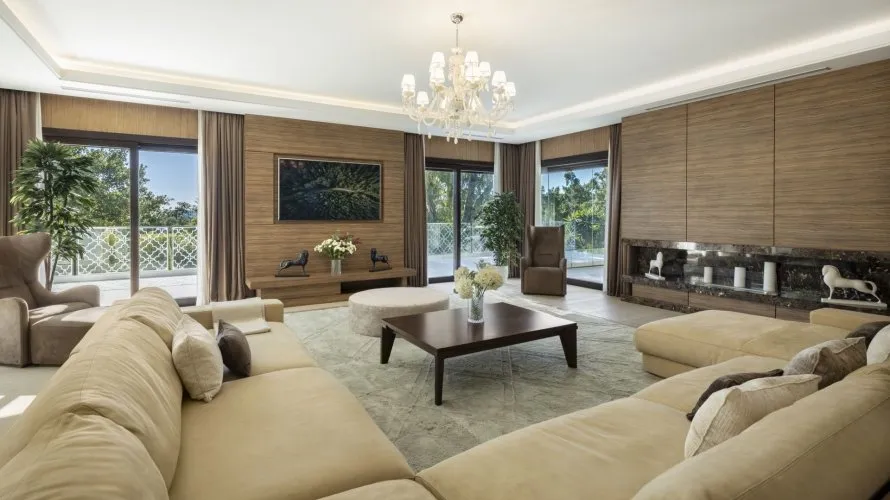 Villa de 6 dormitorios en Nueva Andalucía, Spain No. 268 № 9