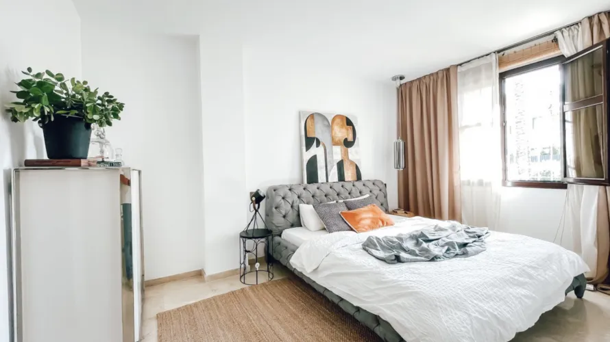 Apartamento de 2 dormitorios en Marbella, Spain No. 590 № 6