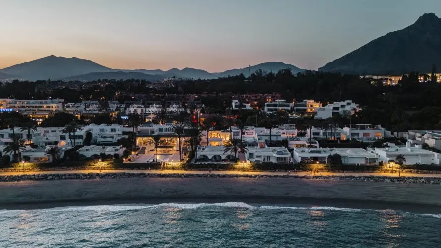 Сasa de 3 dormitorios en Marbella, Spain No. 613 № 8
