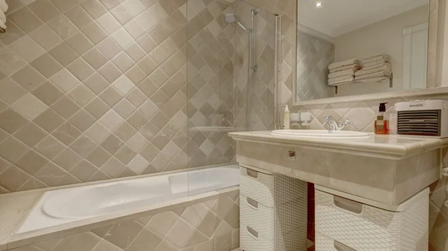 Apartamento de 2 dormitorios en Estepona, Spain No. 507 № 20