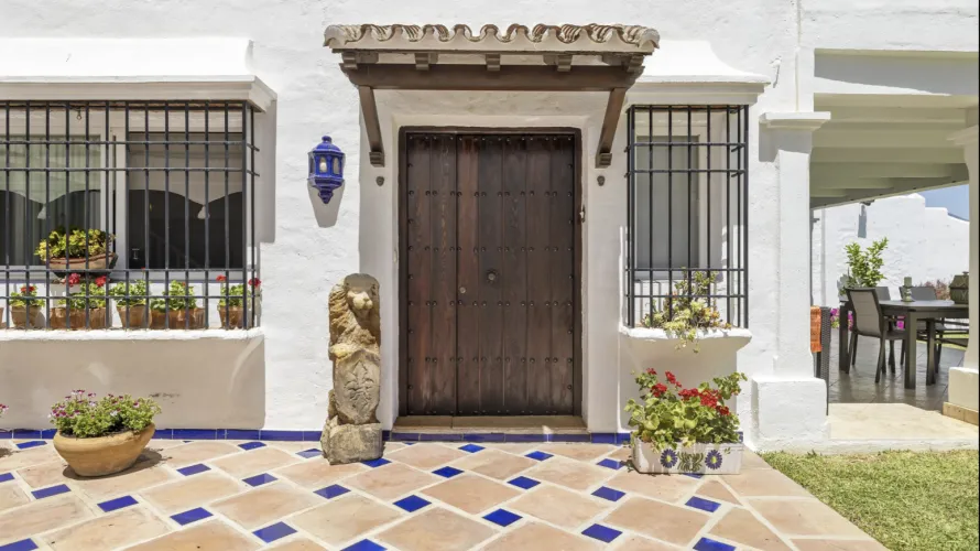 Casa adosada de 4 dormitorios en Nueva Andalucía, Spain No. 441 № 20
