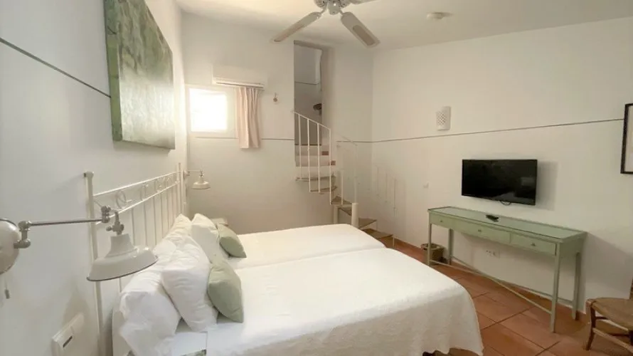 Villa de 8 dormitorios en Marbella, Spain No. 272 № 16