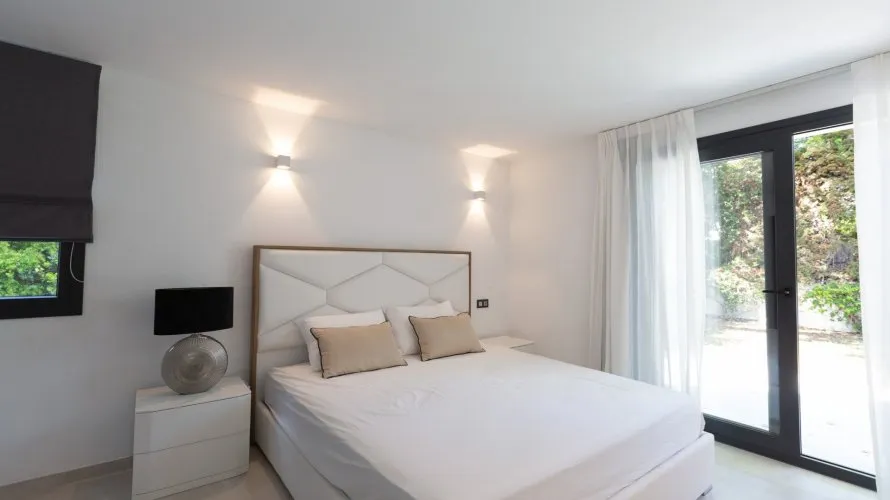 Villa de 4 dormitorios en Marbella, Spain No. 263 № 27