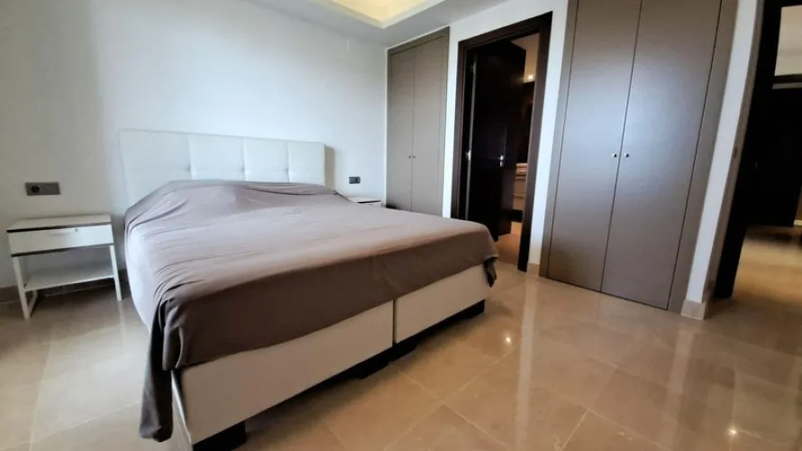 Apartamento de 4 dormitorios en Benahavís, Spain No. 310 № 7