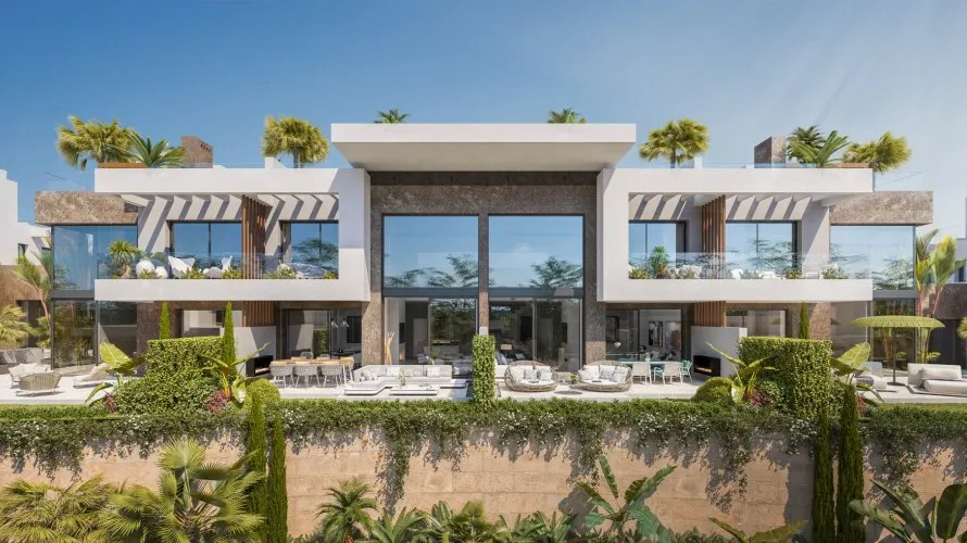 Villa de 4 dormitorios en Marbella, Spain No. 346 № 8