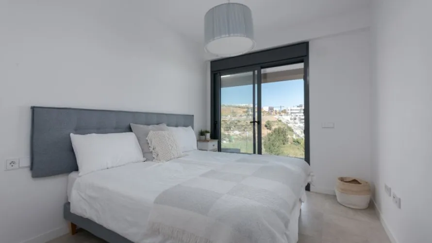 Apartamento de 3 dormitorios en Estepona, Spain No. 265 № 18