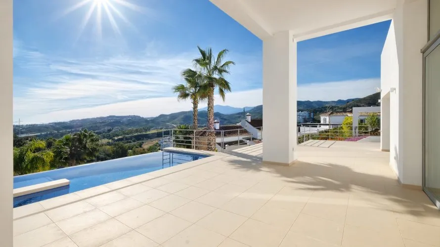 Villa de 4 dormitorios en Benahavís, Spain No. 261 № 17