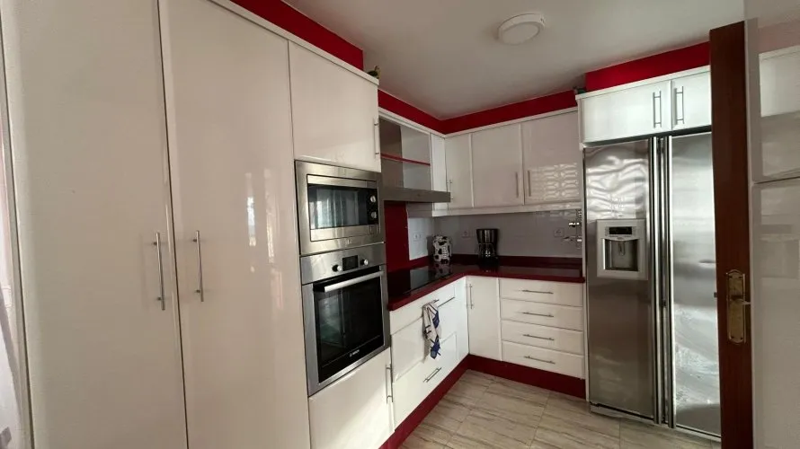 Apartamento de 2 dormitorios en Benidorm, Spain No. 1216 № 22