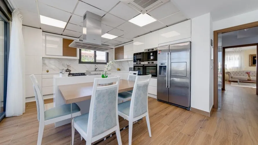 Villa de 461m² en Torrevieja, España No. 1356 № 15
