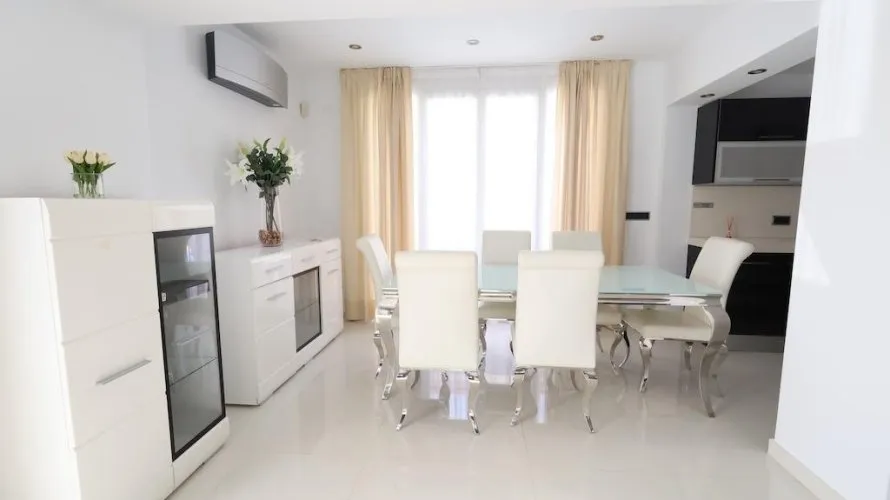 Apartamento de 4 dormitorios en Cabo Roig, España No. 1320 № 4