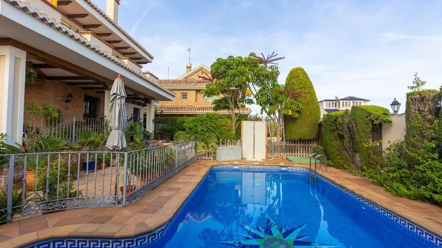 Villa de 6 dormitorios en La Veleta, España No. 1369 № 3