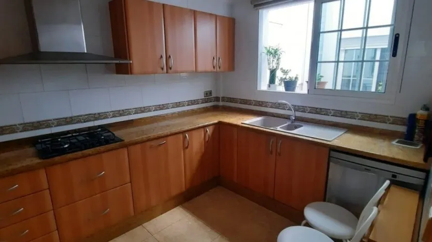 Сasa de 6 dormitorios en Cullera, España No. 1138 № 21