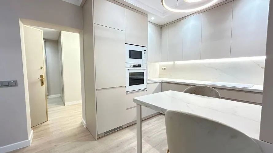 Apartamento de 2 dormitorios en Madrid, Spain No. 1380 № 11