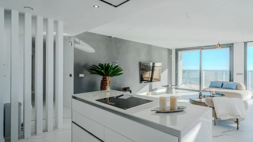 Apartamento de 3 dormitorios en Benidorm, Spain No. 1228 № 11