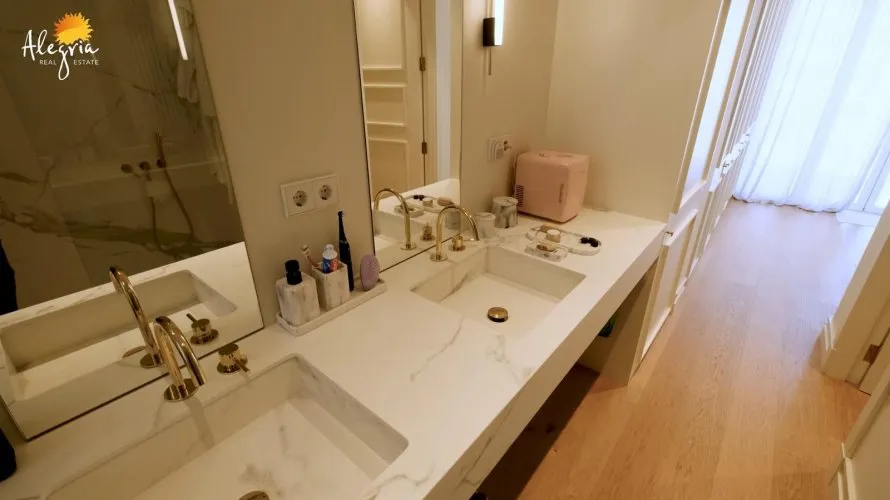 Apartamento de 1 dormitorio en Valencia, España No. 1406