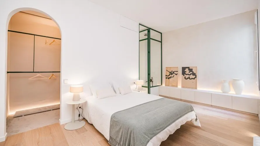 Apartamento de 4 dormitorios en Madrid, España No. 1565 № 8