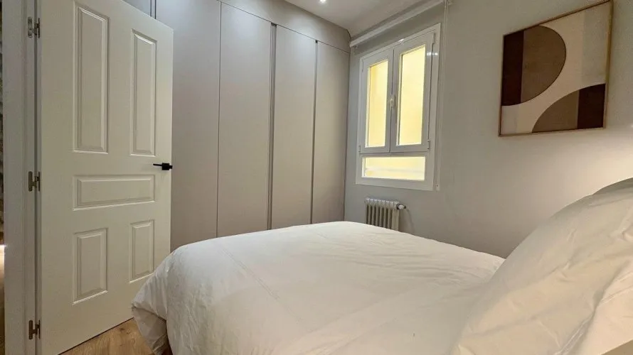 Apartamento de 2 dormitorios en Madrid, España No. 1376 № 15