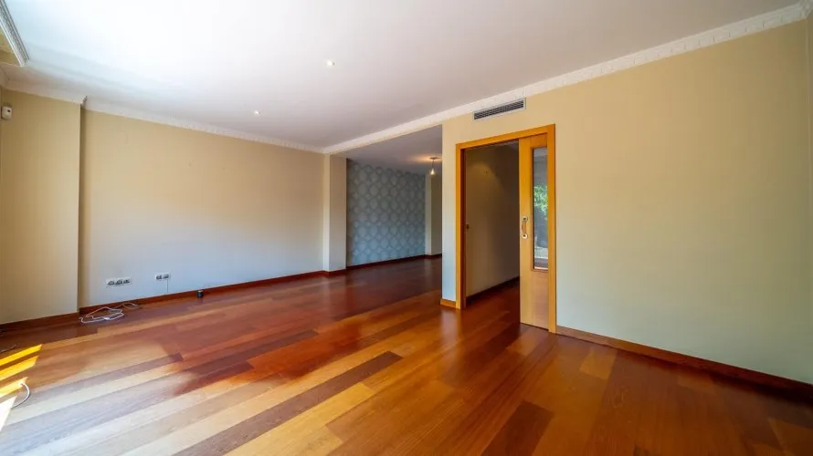 Apartamento de 3 dormitorios en Pozuelo de Alarcón, España No. 1556 № 23