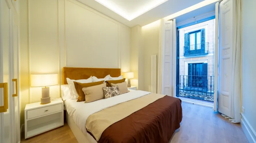 Apartamento de 3 dormitorios en Madrid, Spain No. 951 № 19
