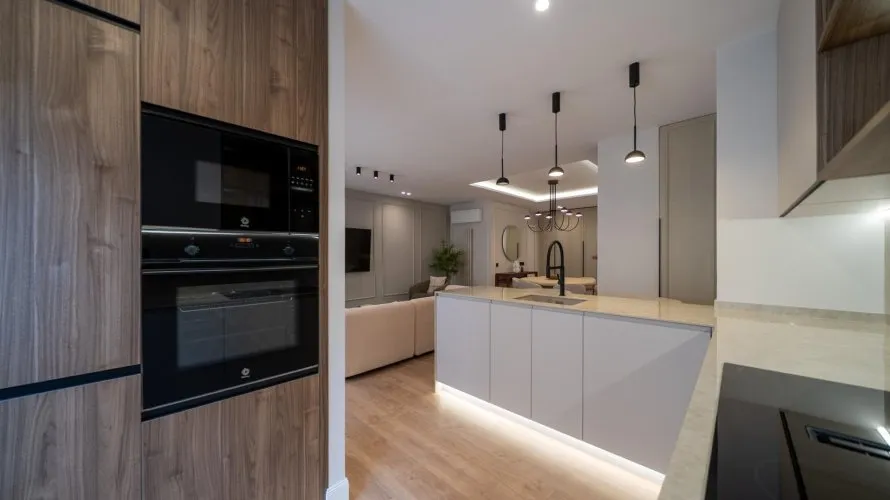 Apartamento de 3 dormitorios en Madrid, Spain No. 1374 № 9