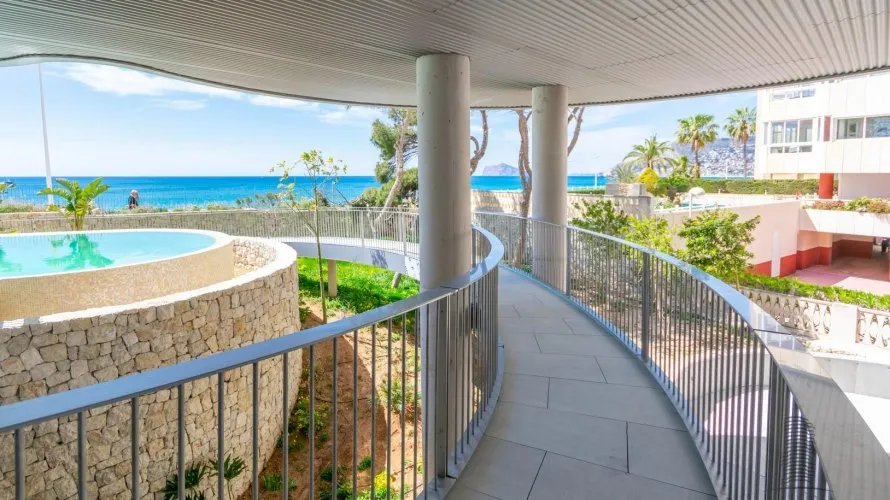 Apartamento de 3 dormitorios en Calpe, España No. 1153 № 6