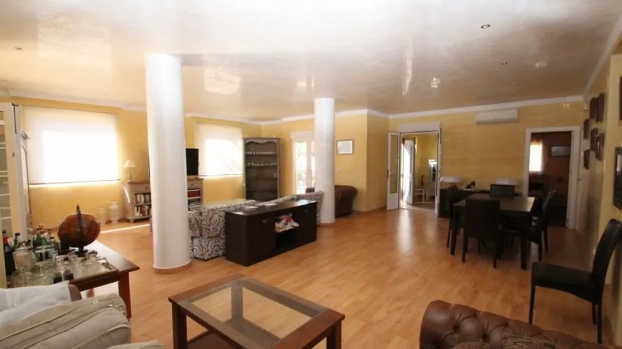 Villa de 5 dormitorios en Cabo Roig, Spain No. 1165 № 5