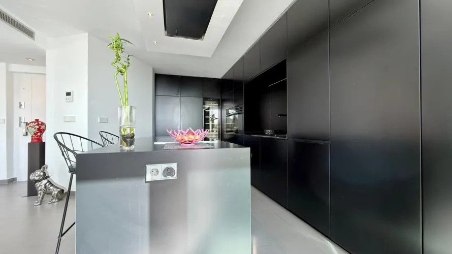 Villa de 4 dormitorios en Altea La Vella, España No. 1518 № 1