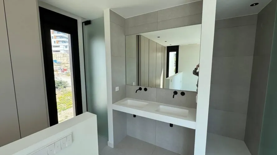 Villa de 3 dormitorios en Finestrat, España No. 1377 № 17