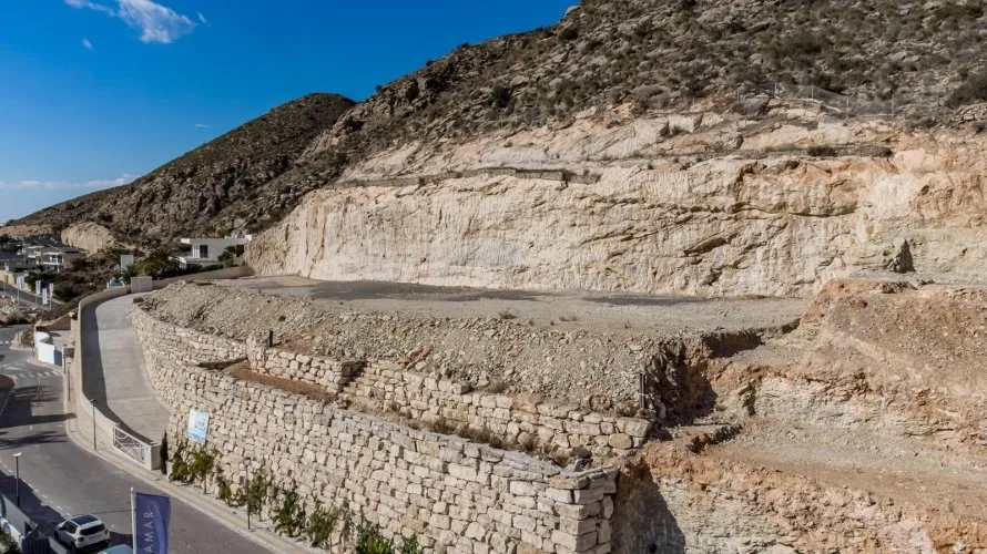 Villa de 4 dormitorios en Finestrat, España No. 1202 № 18
