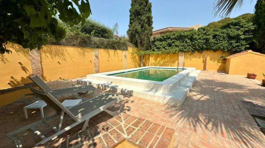 Apartamento de 6 dormitorios en Alicante, España No. 1271 № 28