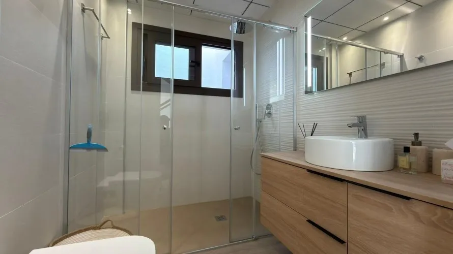 Villa de 5 dormitorios en Finestrat, España No. 1378 № 23