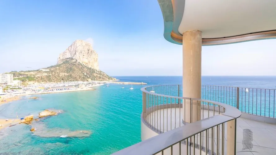 Apartamento de 3 dormitorios en Calpe, España No. 1153 № 22