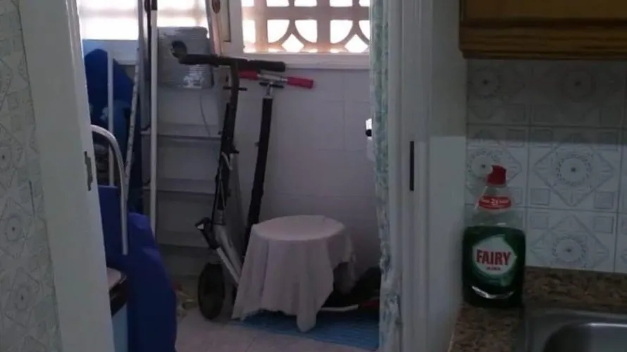 Apartamento de 4 dormitorios en Torrevieja, Spain No. 935 № 19