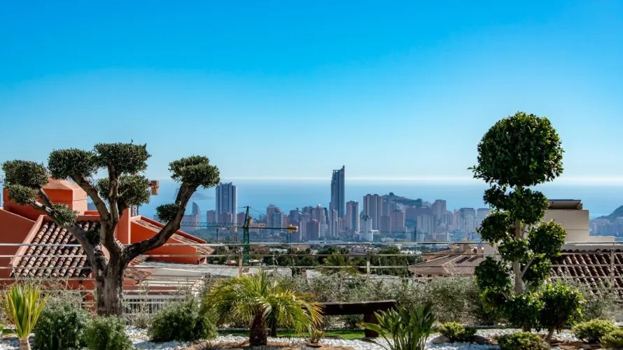 Villa de 7 dormitorios en Finestrat, España No. 1242 № 12
