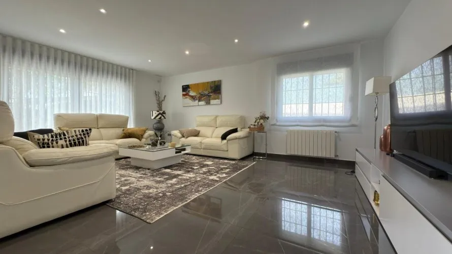 Villa de 5 dormitorios en San Juan, España No. 1226 № 21