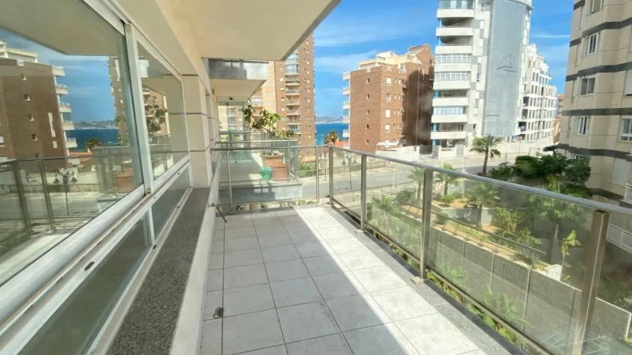 Apartamento de 168m² en Calpe, Spain No. 1333 № 1
